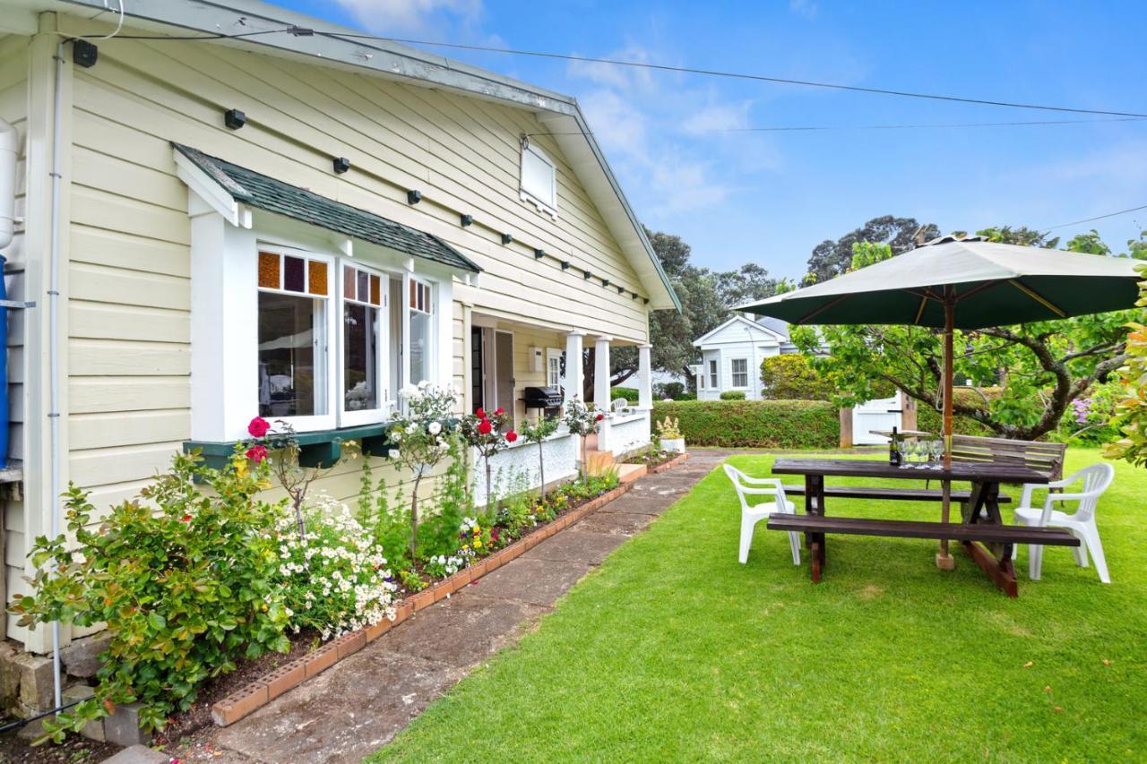 Whare Nui On Rennie -