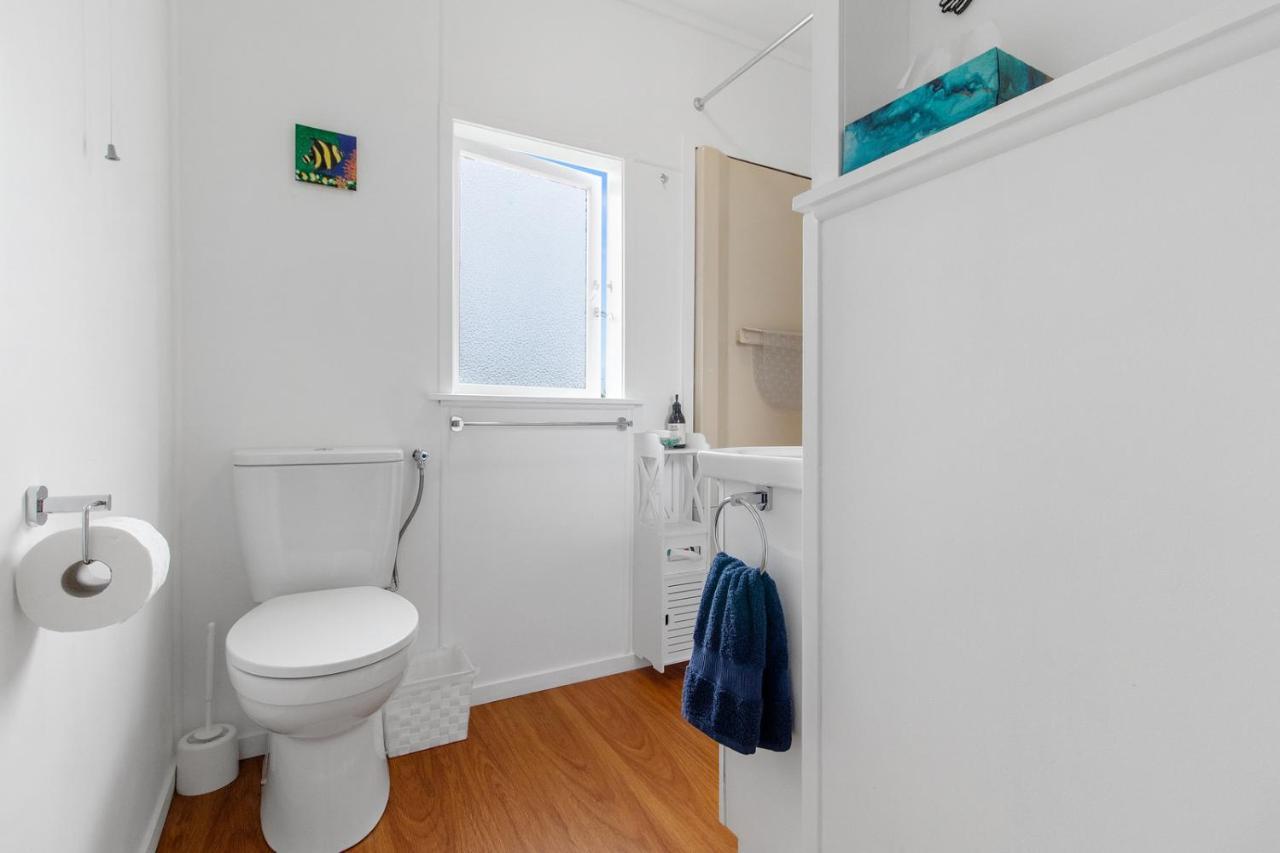 Whare Nui On Rennie - Holiday home Thames